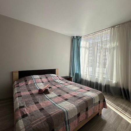 Апартаменти На Злуках Ternopil Exterior photo